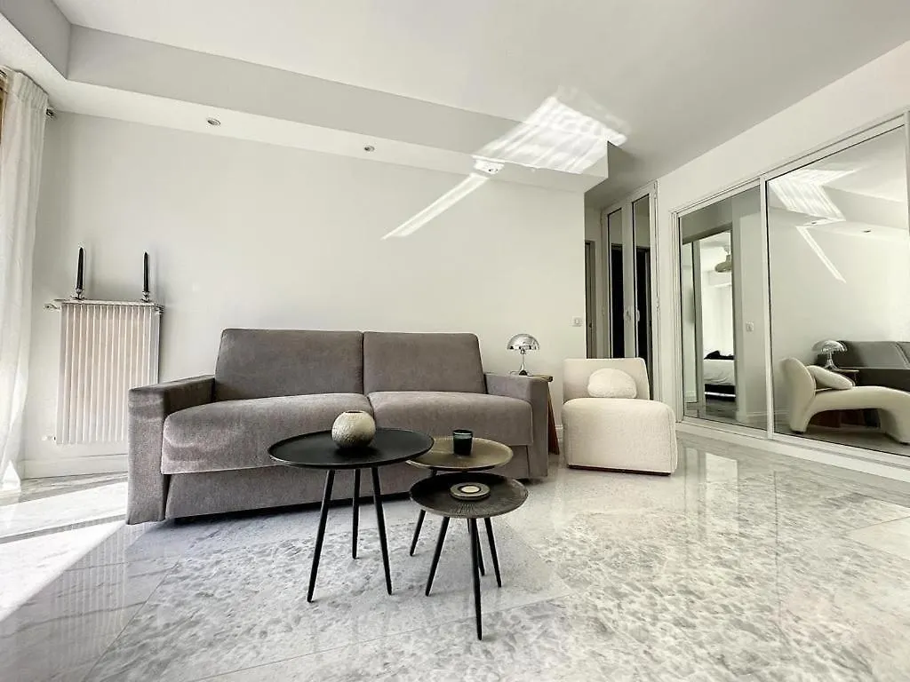 Apartment Cannes Centre 1 Bedroom Et Sofa France